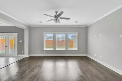 315 Tilden Drive, Pasadena, TX 77506 - Photo 9