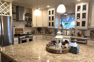 3024 Lamar Cir, El Campo, TX 77437 - Photo 9