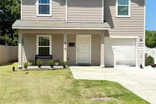 310 N Orange St, Sweeny, TX 77480 - Photo 3
