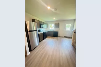 310 N Orange Street, Sweeny, TX 77480 - Photo 17