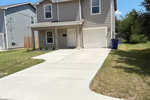 310 N Orange St, Sweeny, TX 77480 - Photo 13
