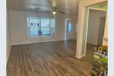 101 Pompano Avenue, Galveston, TX 77550 - Photo 5