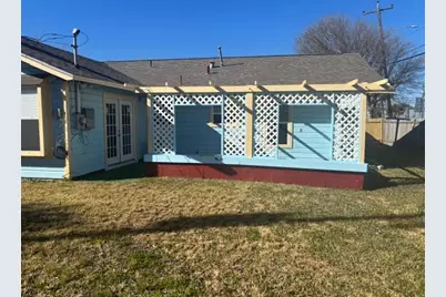 101 Pompano Avenue, Galveston, TX 77550 - Photo 15