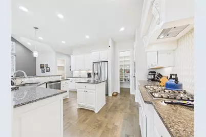 14115 Dunsmore Landing Drive, Houston, TX 77059 - Photo 37