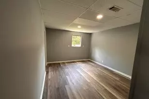 590 W Cora Lee St, Sour Lake, TX 77659 - Photo 11