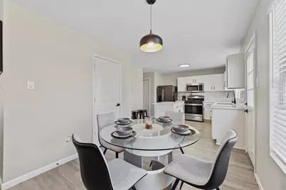 9881 Youpon Ridge Way, Conroe, TX 77385 - Photo 7