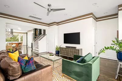 2006 N Memorial Way, Houston, TX 77007 - Photo 31