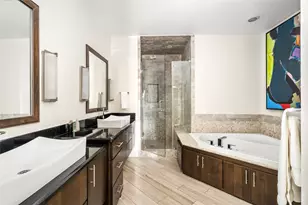 2006 N Memorial Way, Houston, TX 77007 - Photo 39