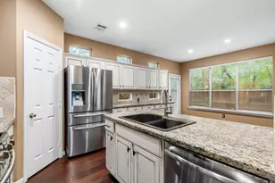 70 Harvest Wind Pl, The Woodlands, TX 77382 - Photo 19