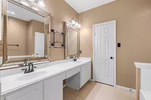 70 Harvest Wind Pl, The Woodlands, TX 77382 - Photo 31