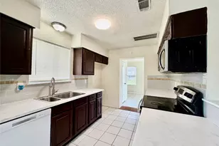 2603 Quarry Hill Rd, Sugar Land, TX 77478 - Photo 3