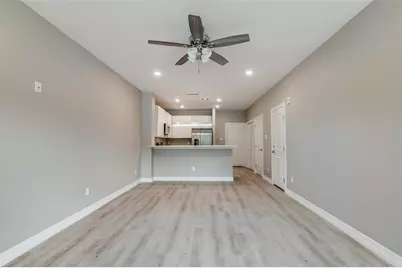 5262 Ella Boulevard #601A, Houston, TX 77018 - Photo 5