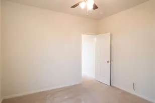 2727 S Cedar Hollow Dr, Pearland, TX 77584 - Photo 31