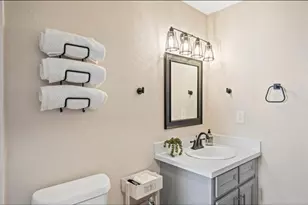 3709 Anita St, Houston, TX 77004 - Photo 9