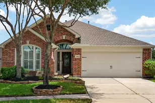 31806 Oak Thicket Ct, Conroe, TX 77385 - Photo 1