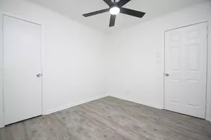 4711 Illinois St, Dickinson, TX 77539 - Photo 17