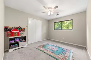 16 Gilcrest Forest Ct, The Woodlands, TX 77381 - Photo 23