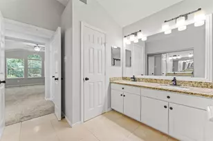 43 S Spiral Vine Cir, The Woodlands, TX 77381 - Photo 15