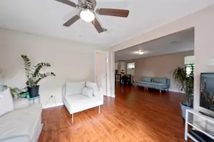 8314 Brandon St, Houston, TX 77051 - Photo 11