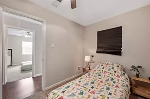 8314 Brandon St, Houston, TX 77051 - Photo 23