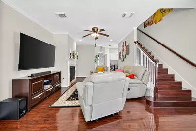 6035 N Arrowana Lane, Houston, TX 77036 - Photo 13