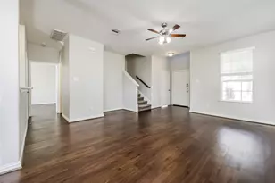 2818 Mesquite Ridge Dr, Houston, TX 77073 - Photo 5