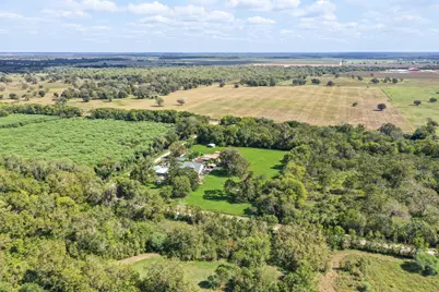 3920 Cr 196, East Bernard, TX 77435 - Photo 19