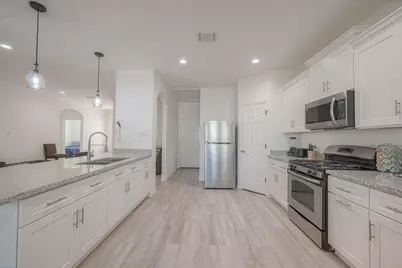 4633 Larkspur Street, Houston, TX 77051 - Photo 17
