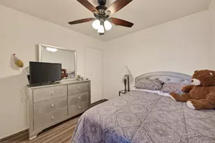 1915 Delphi Ln, Houston, TX 77067 - Photo 21