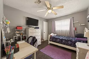1915 Delphi Ln, Houston, TX 77067 - Photo 17