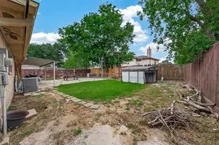 1915 Delphi Ln, Houston, TX 77067 - Photo 29