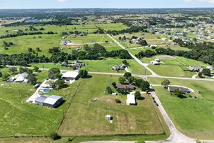 100 Green Meadows Cir, Springtown, TX 76082 - Photo 45