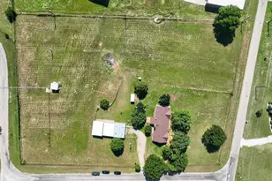 100 Green Meadows Cir, Springtown, TX 76082 - Photo 47