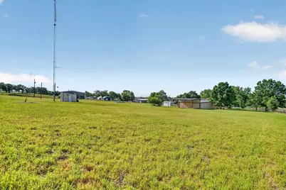 100 Green Meadows Circle, Springtown, TX 76082 - Photo 41