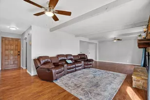 100 Green Meadows Cir, Springtown, TX 76082 - Photo 9