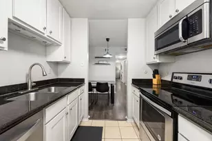 7950 N Stadium Dr, Houston, TX 77030 - Photo 7