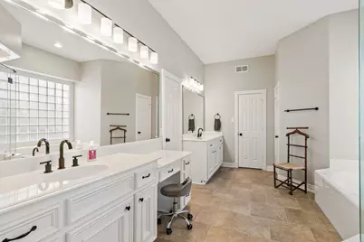 5803 Desert Oak Way, Spring, TX 77379 - Photo 11