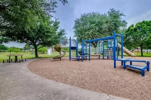 2401 Sail Port St, Pearland, TX 77584 - Photo 39