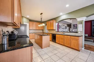 2401 Sail Port St, Pearland, TX 77584 - Photo 11