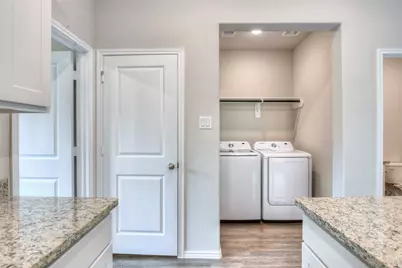 10197 Barberry, Willis, TX 77318 - Photo 9