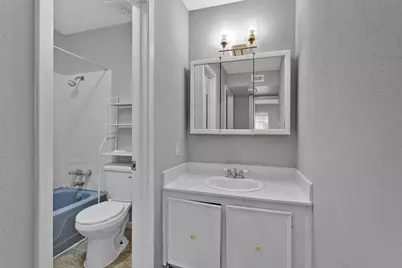 201 W Rosamond Street #61, Houston, TX 77076 - Photo 5