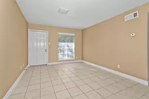 201 W Rosamond St, Houston, TX 77076 - Photo 7