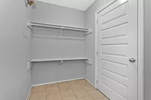 201 W Rosamond St, Houston, TX 77076 - Photo 15