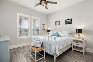 5118 Brigantine Cay Ct, Texas City, TX 77590 - Photo 15