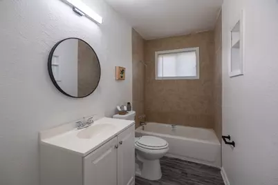 4901 Richfield Lane, Houston, TX 77048 - Photo 17