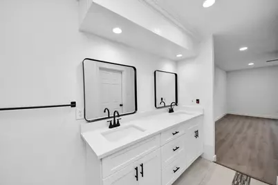 2911 Meadowgrass Lane, Houston, TX 77082 - Photo 25