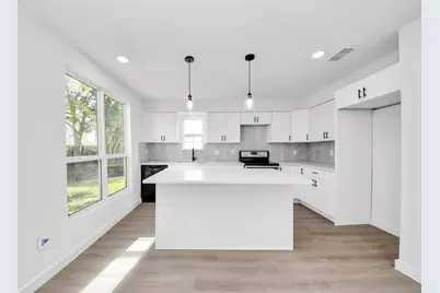 2911 Meadowgrass Lane, Houston, TX 77082 - Photo 13