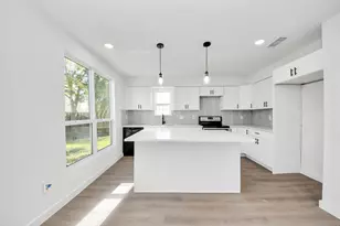 2911 Meadowgrass Ln, Houston, TX 77082 - Photo 13