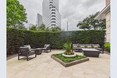1901 Post Oak Blvd Boulevard #2402, Houston, TX 77056 - Photo 29