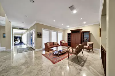 248 Bryn Mawr Circle, Hunters Creek Village, TX 77024 - Photo 13